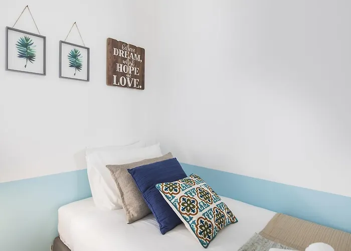 Διαμέρισμα Downtown 2bedroom Wonder *